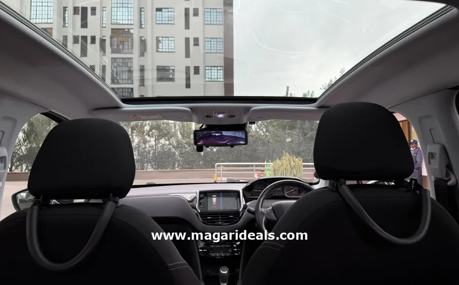 2018 Peugeot 208 moonroof in Kenya for Sale | Magari Deals