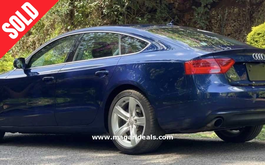 AUDI A5 with SUNROOF for Sale | Magari Deals