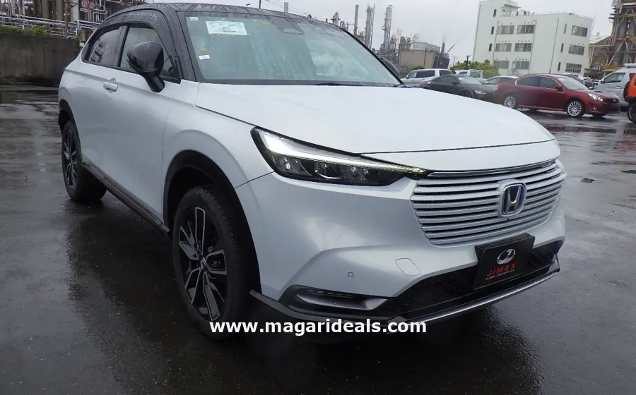 20221 Honda Vezel HEV PLAY in Kenya for Sale | Magari Deals